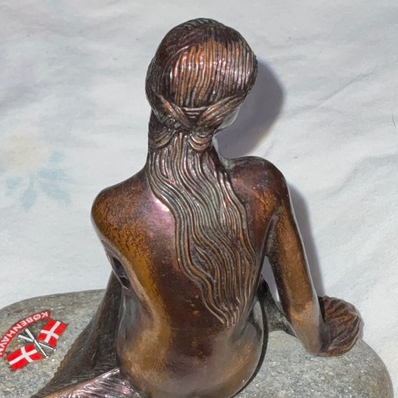 Kobenhvn Copenhagen The Little Mermaid Sculpture Statue - Picture 9 of 13